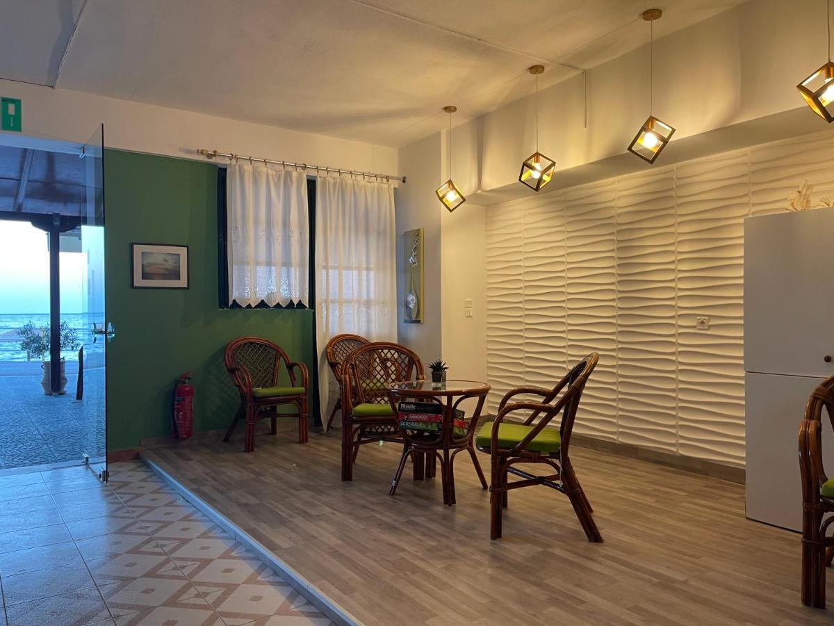 Apollon Hotel Метана Экстерьер фото